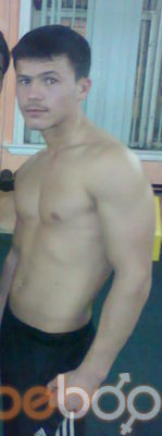  ,   Bob, 33 ,  