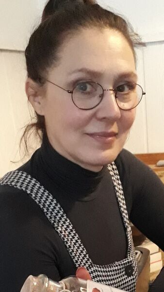  ,   Nadja, 52 ,   ,   , c 