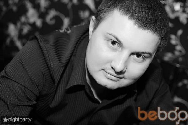  ,   Ruslan, 40 ,   ,   , c 