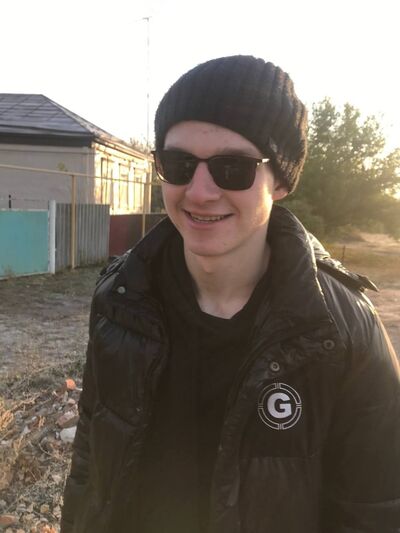  ,   Dmitry, 19 ,   