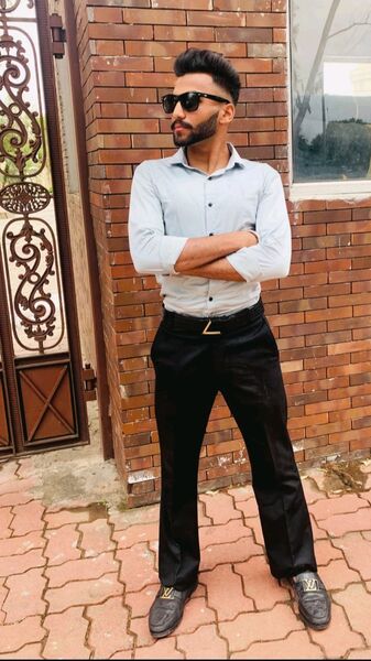  ,   MR, 22 ,   ,   