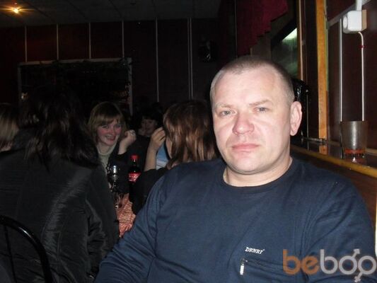  ,   Bocman, 55 ,  