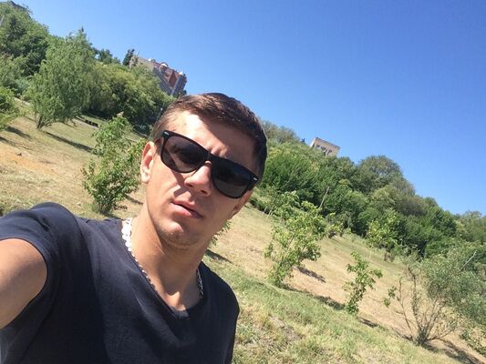  --,   Andrew, 33 ,     , c 