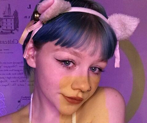  ,   Lizzza, 21 ,   ,   