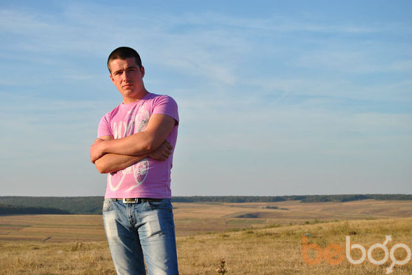  ,   Grisha, 34 ,   