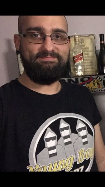  Backa Topola,   Nenad, 28 ,   ,   , c 