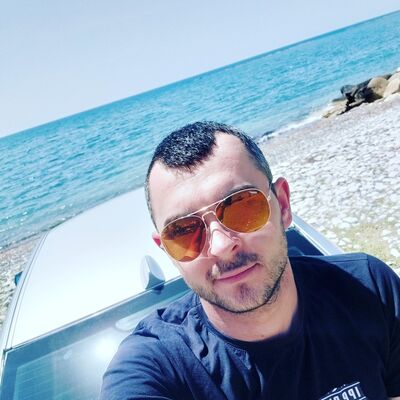 Athienou,   Leon, 29 ,   ,   , c 