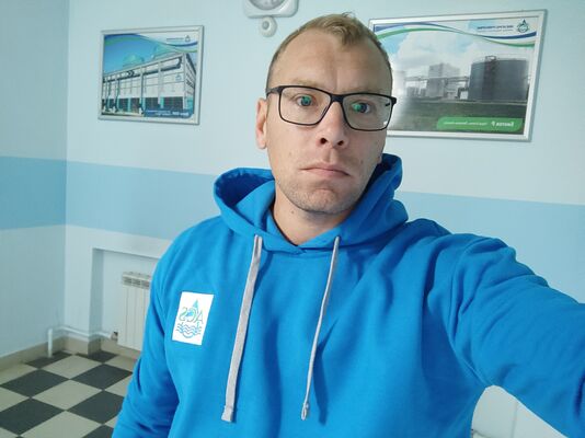  ,   Alexey, 39 ,   ,   