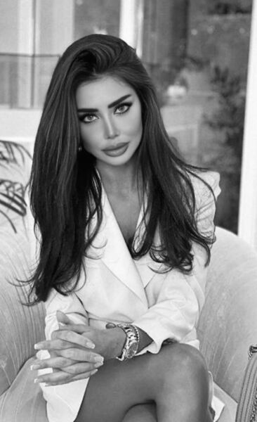  ,   Natasha, 39 ,  
