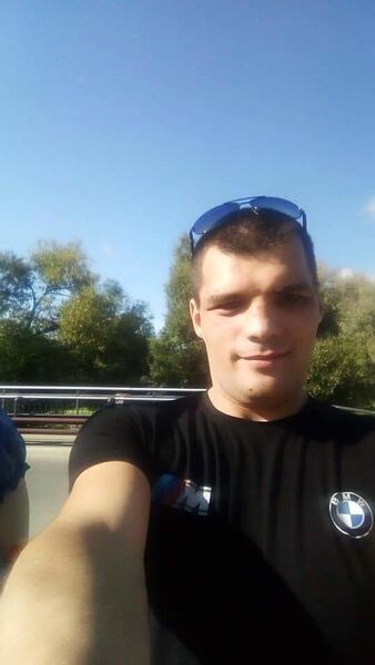  -,   Valeri, 37 ,   c , 