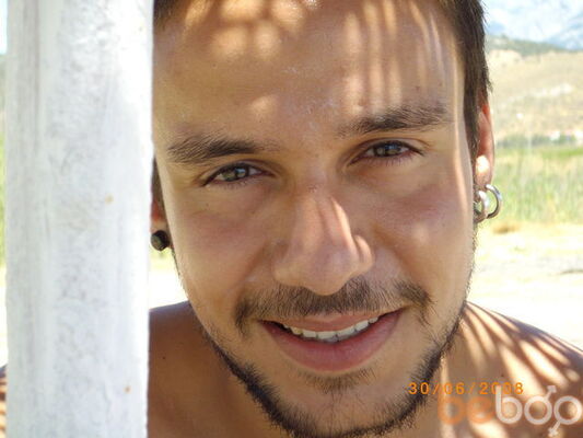  ,   Alberto, 38 ,   ,   , c 