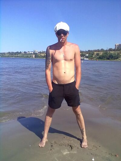  ,   Valera, 44 ,   ,   
