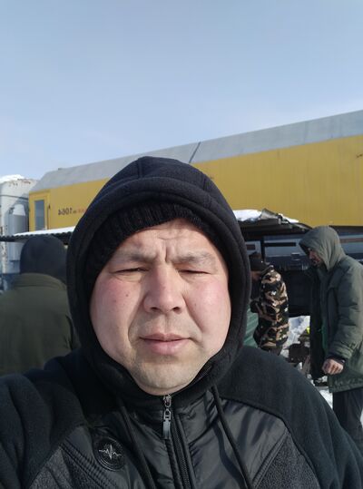  ,   Sherzod, 42 ,   ,   