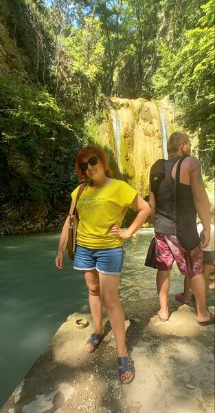  ,   Helena, 37 ,   ,   