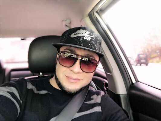  ,   Aziz, 39 ,   ,   