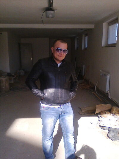  ,   Bunyod, 40 ,     , c 