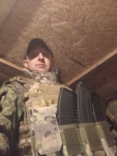  Goddard,   , 33 ,   ,   