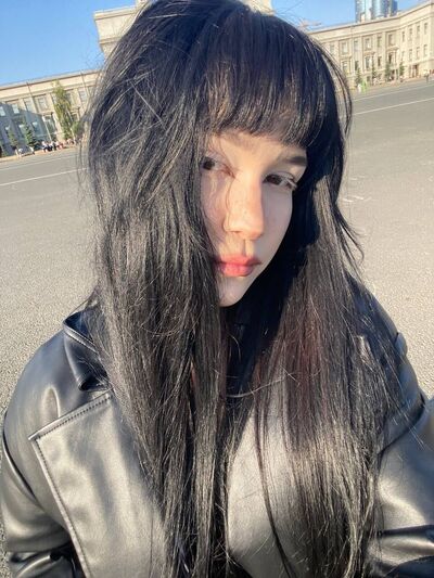  -,   Angelina, 22 ,   ,   