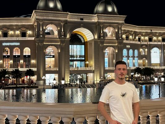  ,   Maher, 27 ,   ,   