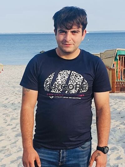  ,   Alex, 30 ,   ,   