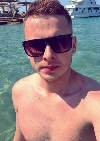  ,   Andrew, 19 ,   ,   
