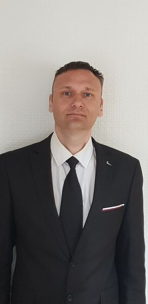  ,   Gundars, 49 ,   ,   , c 