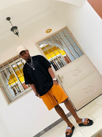  ,   Eric Tchinde, 24 ,   ,   