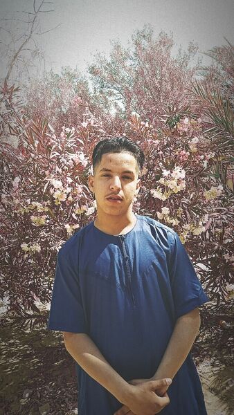  Algiers,   Yassin, 34 ,   ,   