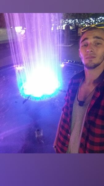  ,   Alexander, 29 ,   ,   , c 