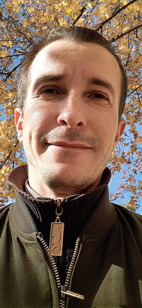  ,   Ruslan, 32 ,   ,   , c , 