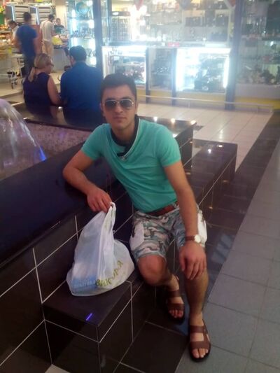  ,   Araz, 32 ,   ,   