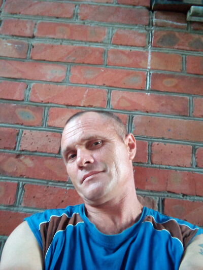  --,   , 42 ,     , c 