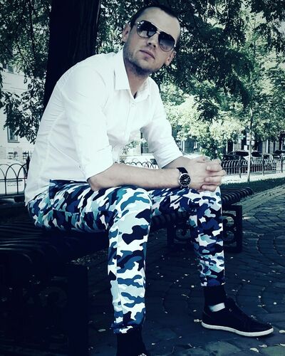  --,   , 37 ,   c 