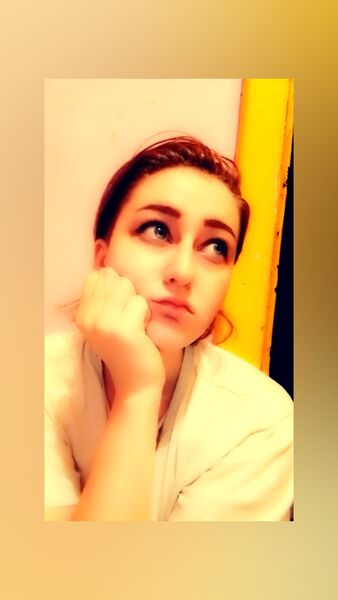  ,   Veronica, 23 ,   c 