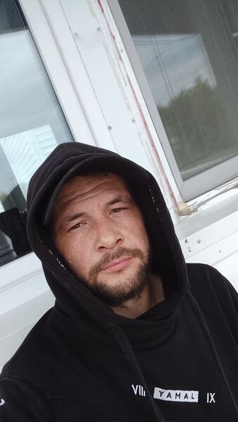  ,   Evgenii, 35 ,   ,   , c , 
