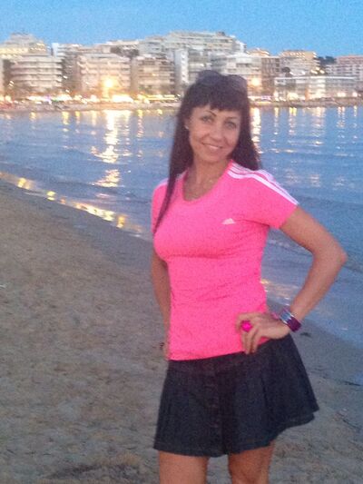  ,   Milana, 49 ,   ,   , c 