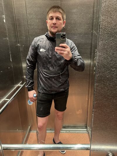  -,   Denis, 40 ,   ,   