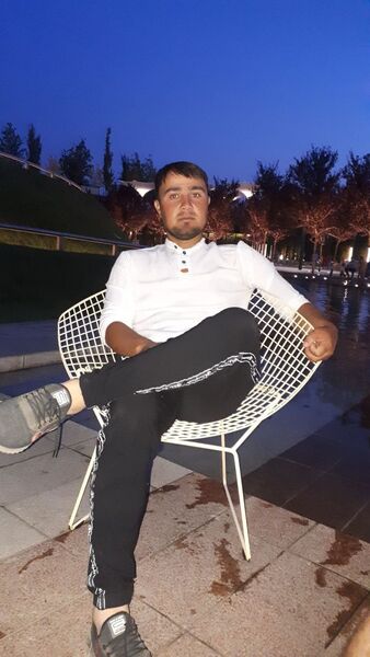  ,   Farid, 33 ,   ,   , c 