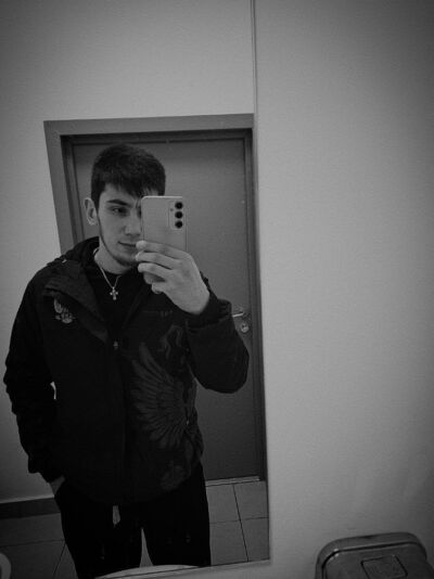  Goddard,   , 23 ,   ,   