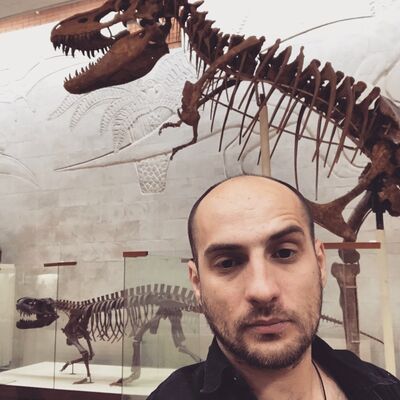  ,   Artem, 38 ,  