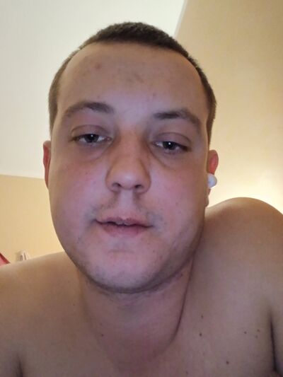 Grodzisk Mazowiecki,   Yarik, 26 ,   ,   