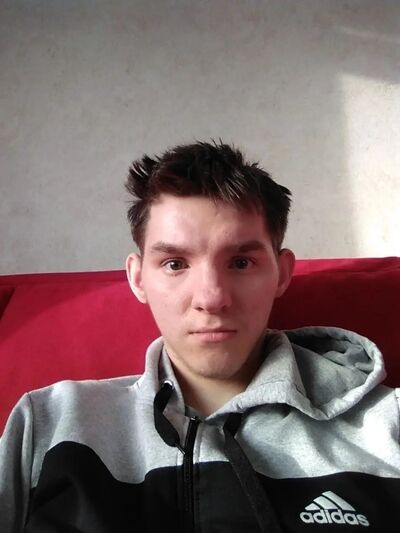  ,   Vladimir, 22 ,   ,   , c , 