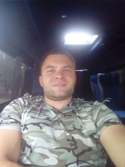  ,   Yurii, 39 ,   ,   , c 
