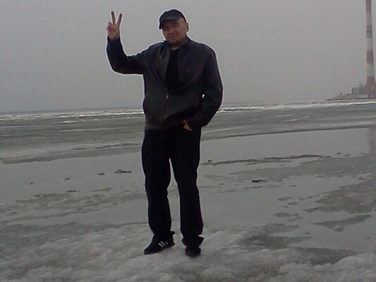  ,   Evgenii, 48 ,   ,   , c 