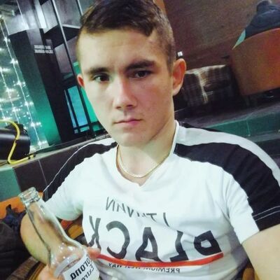  ,   Cristian, 25 ,   ,   , c 