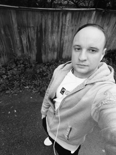  ,   Vladimir, 33 ,   ,   , c 