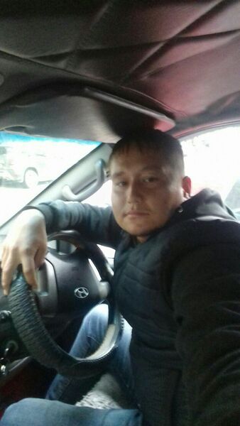  -,   , 32 ,  