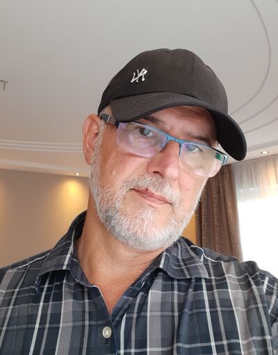  Bielefeld,   , 58 ,     , c 