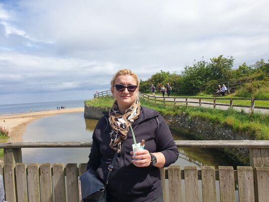  Magherafelt,   , 46 ,     , c 