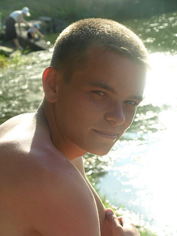  8503350  Vadim, 35 ,    